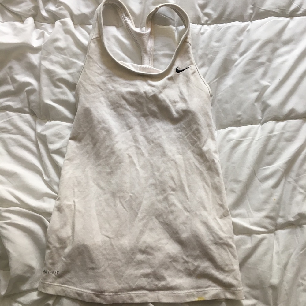 Nike workout tank with built in bra